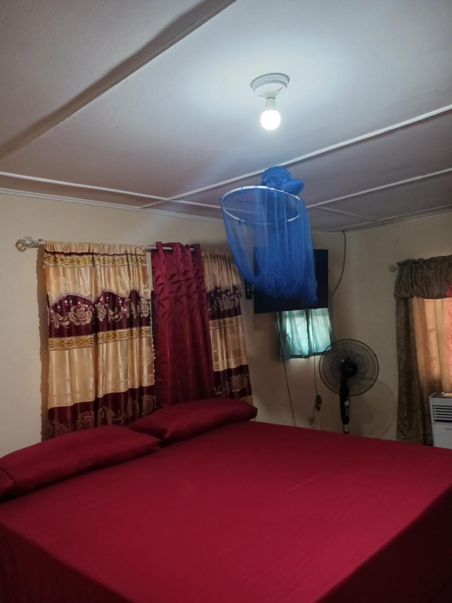 Tina's Guest House Ocho Ríos Extérieur photo